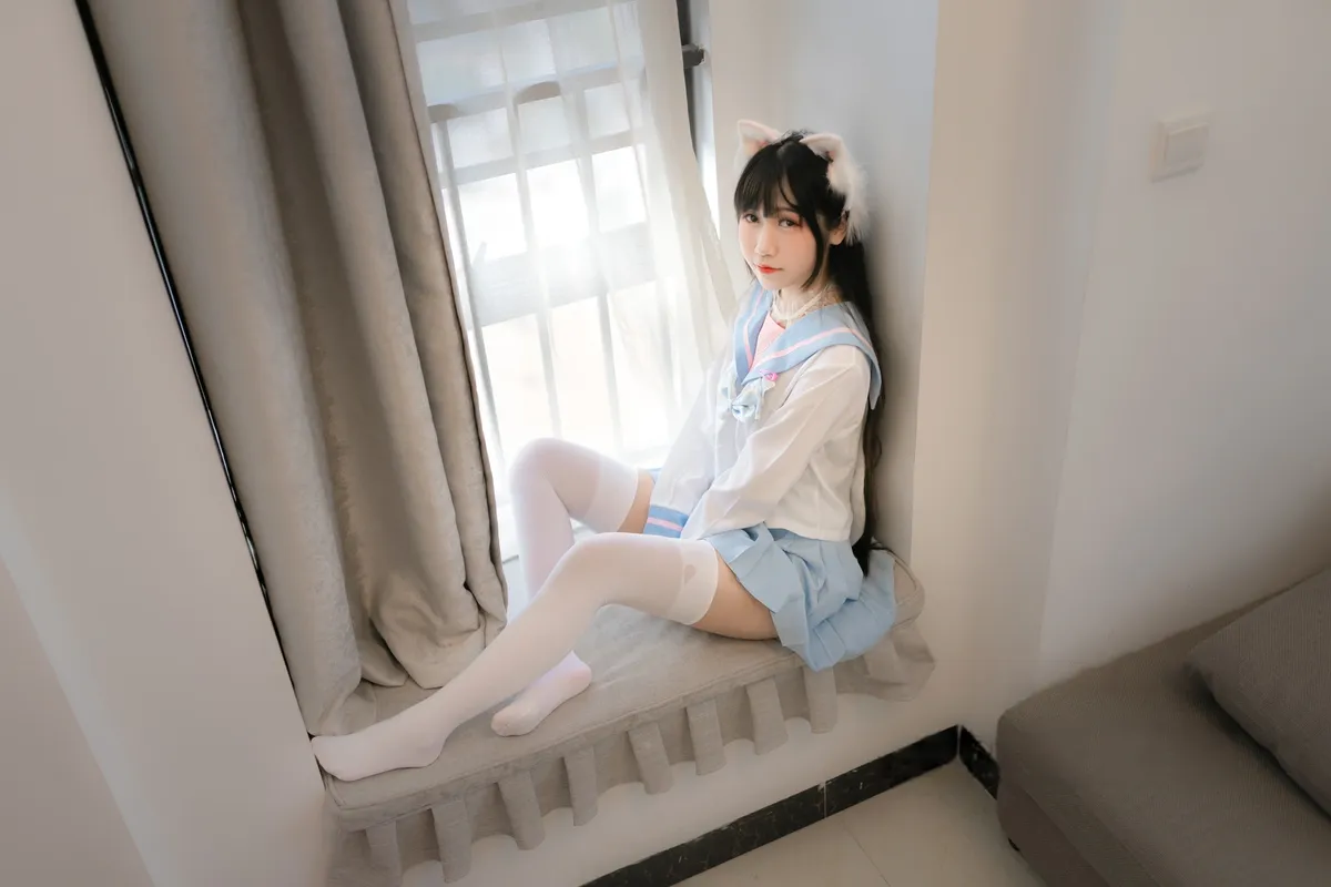 不呆猫 – NO.061 白色兔子JK 0